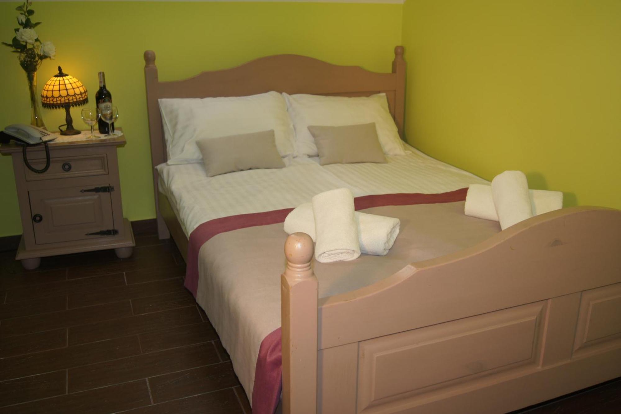 Hotel Pod Herbem -Pokoje Ozonowane Białystok Quarto foto